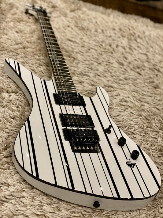 Schecter Synyster Gates Standard in White with Black Pinstripes