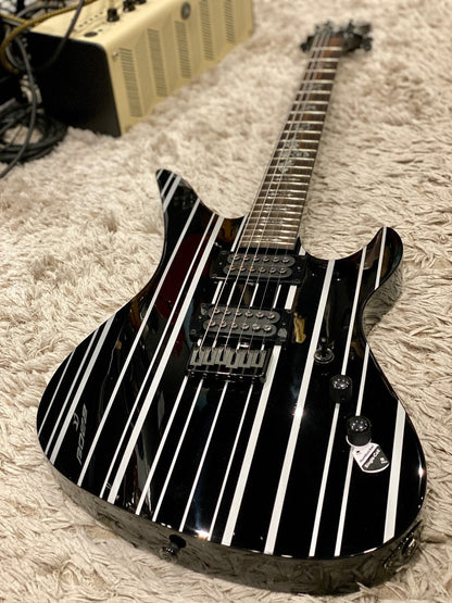Schecter Synyster Gates Standard HT in Black with Silver Pinstripes