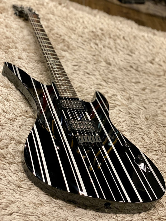 Schecter Synyster Gates Standard HT in Black with Silver Pinstripes