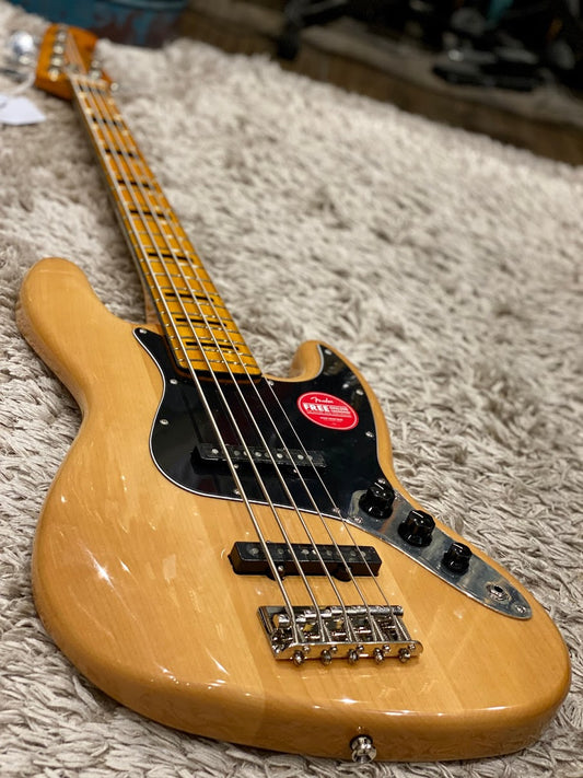 Squier Classic Vibe 70s Jazz Bass V - Natural with Maple Fingerboard