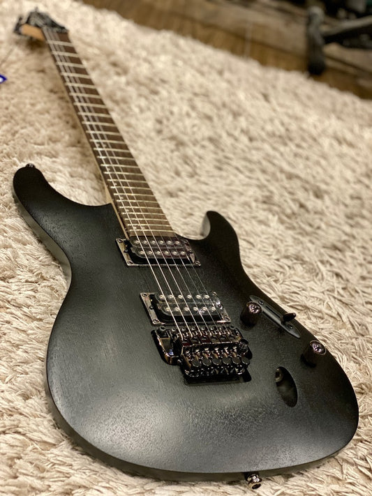Ibanez S520 WK in Weathered Black
