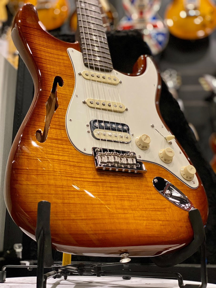 Fender Collection Fender Rarities Collection Ltd Ed Thinline HSS Stratocaster พร้อม Flam ...