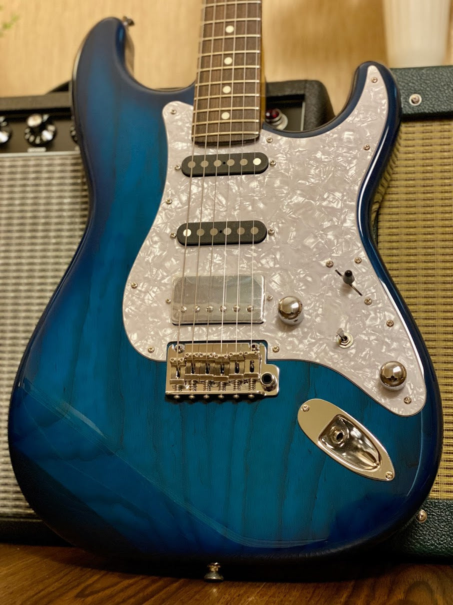 Tokai AST-154SH SEB Modern Goldstar Sound in Blue Burst