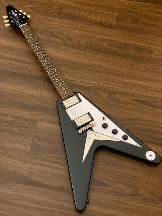 เอพิโฟน ฟลายอิ้ง วี - อีโบนี 