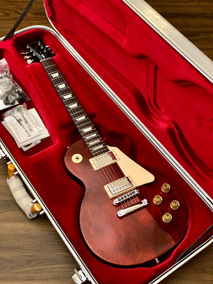 Gibson 2016 Les Paul Studio HP with Case in Wine Red