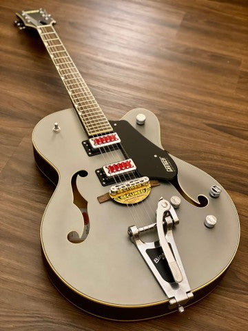 Gretsch G5410T Electromatic Rat Rod Hollowbody in Matte Phantom Metallic