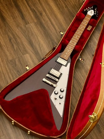 Gibson 2018 Flying V with Case in Aged Cherry