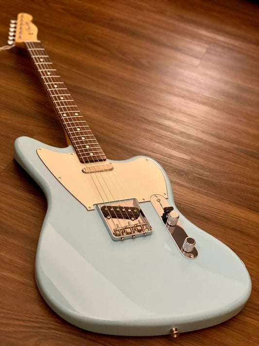 Fender Japan Offset Telecaster with Rosewood FB in Daphne Blue