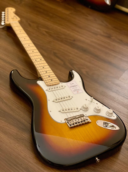 Fender Japan Hybrid II Stratocaster พร้อม Maple FB มี 3 สี Sunburst