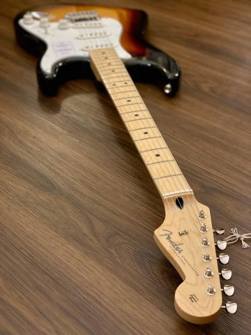 Fender Japan Hybrid II Stratocaster with Maple FB in 3 Color Sunburst