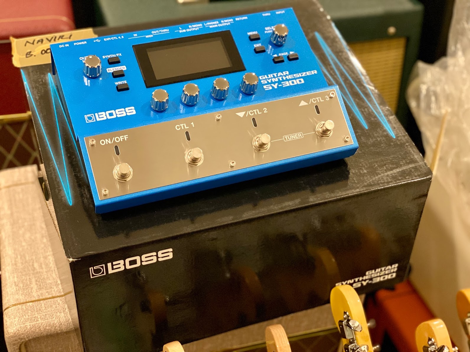 boss synth pedal Boss SY-300 Advanced Guitar Synth Pedal – nafiriguitar.com