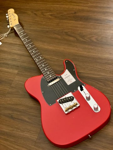 Fender Japan Hybrid II Telecaster with Rosewood FB in Modena Red