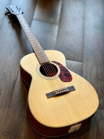 Guild M-240E Concert Acoustic Electric in Natural