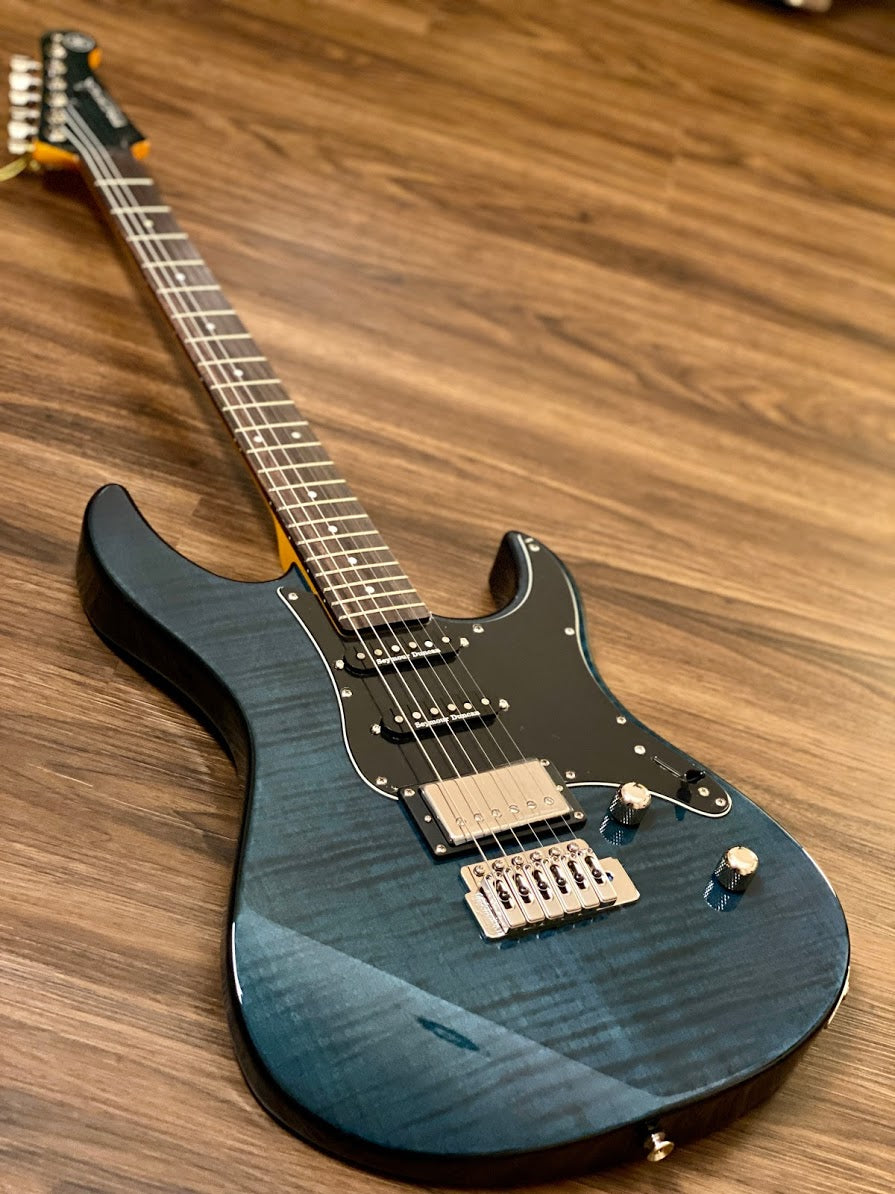 Yamaha Pacifica 612VII Flame Maple in Indigo Blue