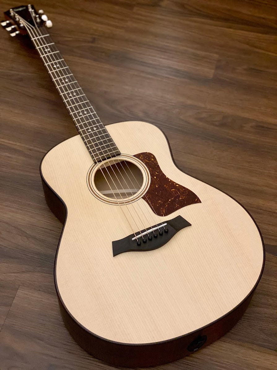 Taylor Gte Urban Ash Acoustic Electric - สีธรรมชาติ 