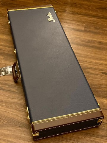 Fender Classic Series Wood Case Strat/Tele - Navy Blue