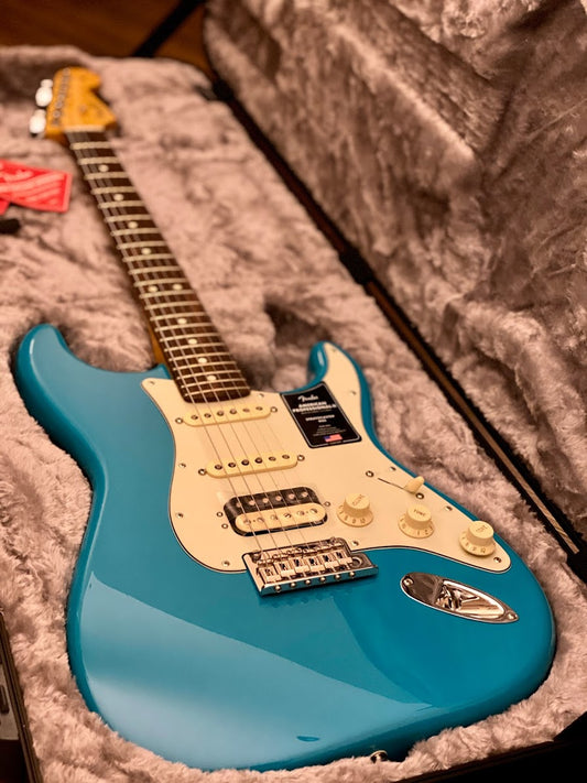 Fender American Professional II Stratocaster HSS with Rosewood FB - Miami Blue