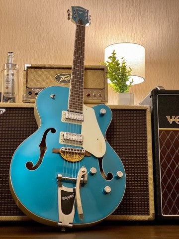 Gretsch G5410T Limited Edition Electromatic Tri-Five - Ocean Turquoise on Vintage White