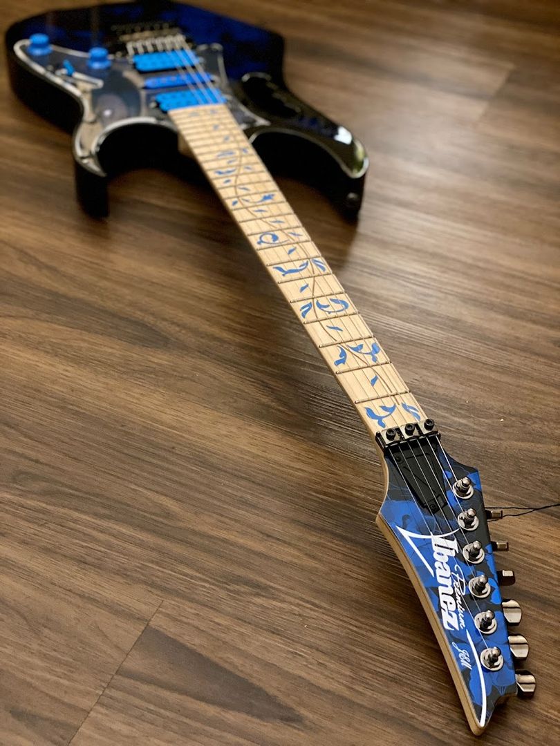 Ibanez Steve Vai Signature JEM77P - Blue Floral Pattern