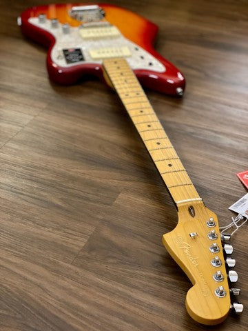 Fender American Ultra Jazzmaster พร้อมฟิงเกอร์บอร์ดไม้เมเปิ้ล - Plasma Red Burst 