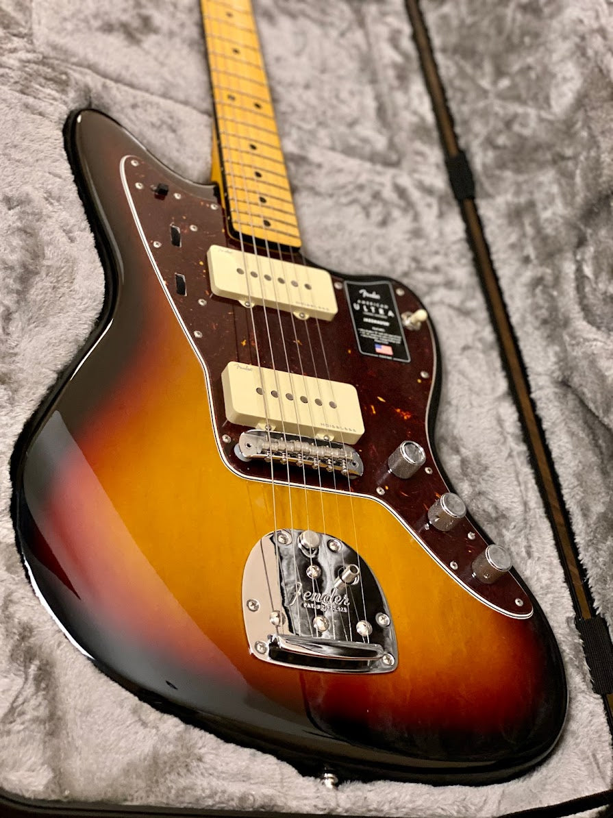 Fender American Ultra Jazzmaster with Maple FB in Ultraburst