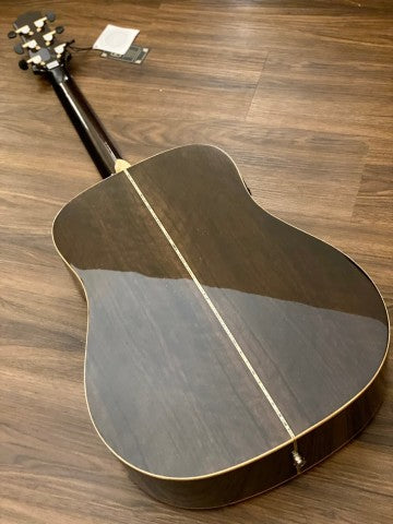 SQOE A780BK in Transparent Black with Solid Spruce Top and Walnut Back Side