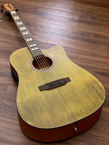 Chard WD68C acoustic electric in Aged Green with Fishman Presys