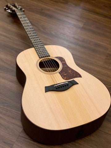 Taylor American Dream AD17e Acoustic Electric - Natural