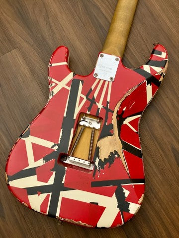 EVH Striped Series Frankenstein Relic - Red/Black/White – nafiriguitar.com