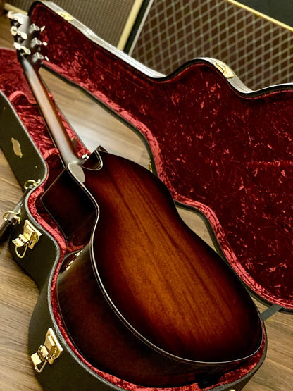 Taylor 524ce V-Class in Shaded Edgeburst with Mahogany Back and Sides