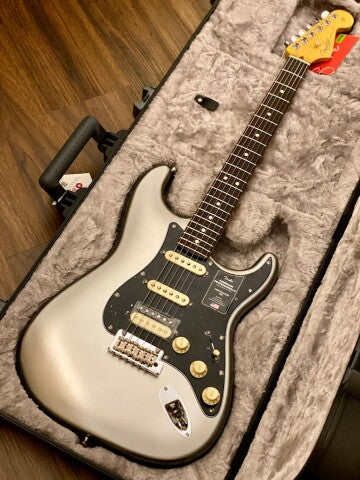 Fender American Professional II Stratocaster HSS with Rosewood FB in Mercury