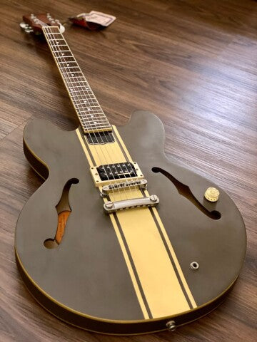 Epiphone Tom Delonge Signature ES-333 Semi-Hollow Brown Stripe
