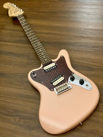 Squier Paranormal Super-Sonic in Shell Pink with Tortoiseshell Pickguard