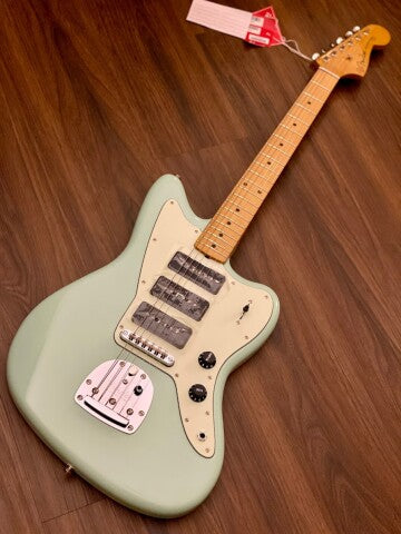 Fender Noventa Jazzmaster - Surf Green with Maple Fingerboard