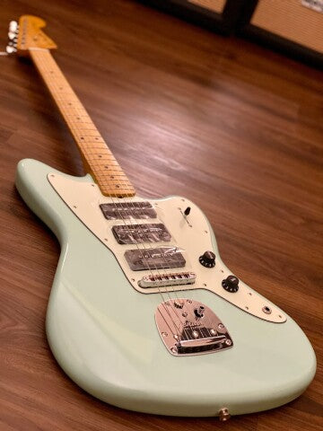 Fender Noventa Jazzmaster - Surf Green with Maple Fingerboard