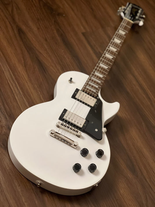 Epiphone Les Paul Studio - อัลไพน์ไวท์ 