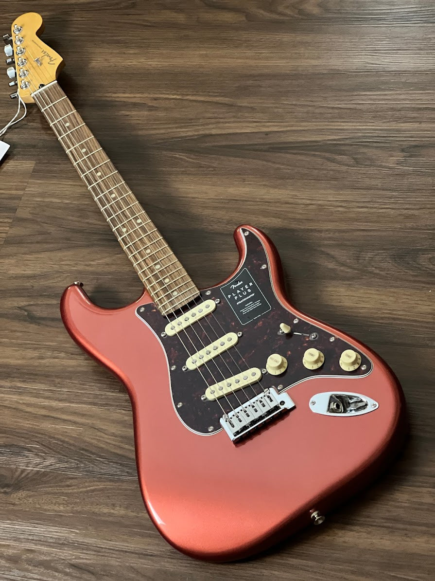 Fender Player Plus Stratocaster メタリックレッド Fender Player Plus Stratocaster メタリックレッド