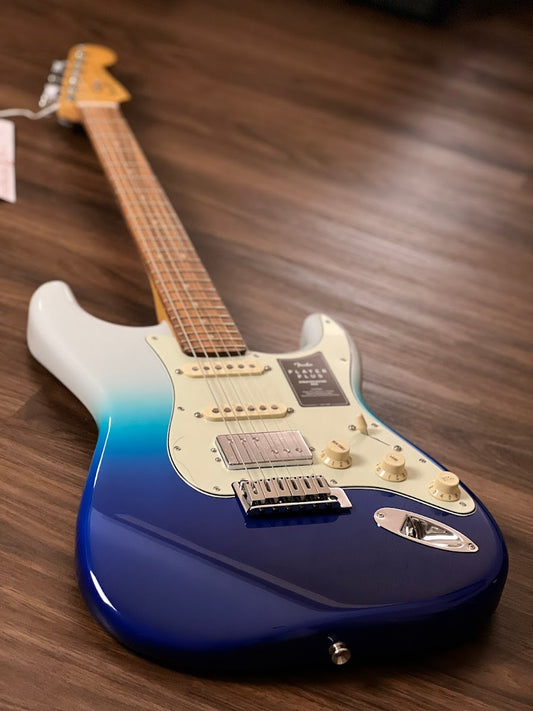 Fender Player Plus HSS Stratocaster Pau Ferro Fingerboard In Belair Blue