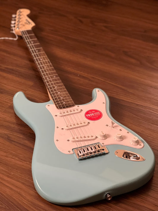 Squier Bullet Stratocaster with Tremolo and Laurel FB in Tropical Turquoise