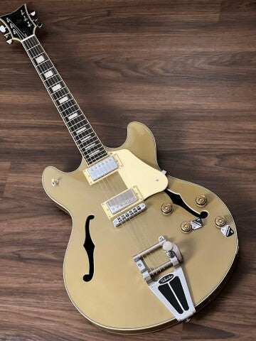 Schecter Corsair 2020 in Gloss Gold