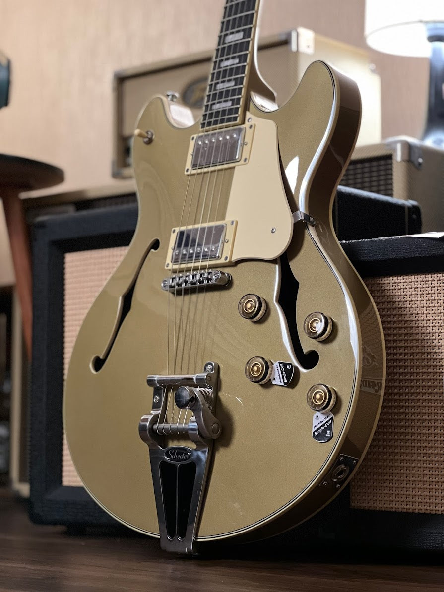 Schecter Corsair 2020 in Gloss Gold