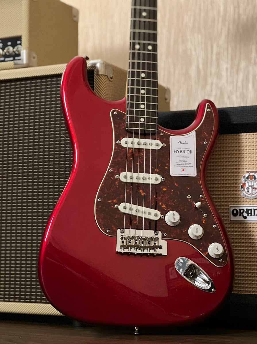 Fender Japan Hybrid II Stratocaster with RW FB in Candy Apple Red