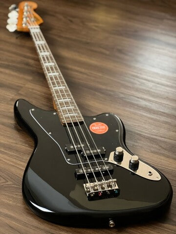 Squier Classic Vibe Jaguar Bass พร้อม Laurel FB สีดำ 