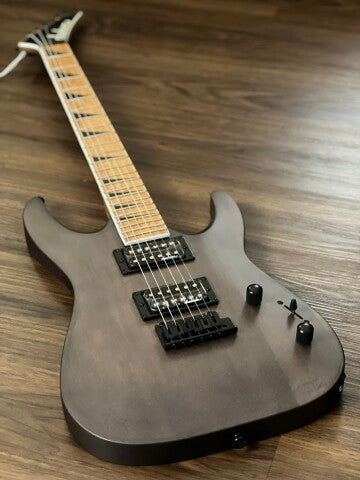 Jackson JS Series Dinky Arch Top JS24 DKAM with Caramelized Maple FB in Black Stain