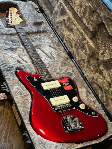 Fender American Professional Jazzmaster with RW FB in Candy Apple Red