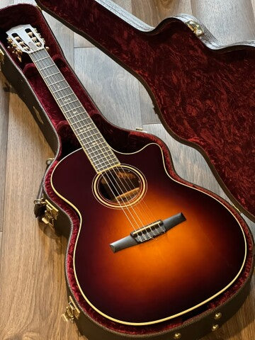Taylor 714ce-N Nylon in Western Sunburst