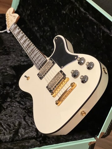 Fender Parallel Universe Vol II Troublemaker Telecaster Deluxe in Olympic White