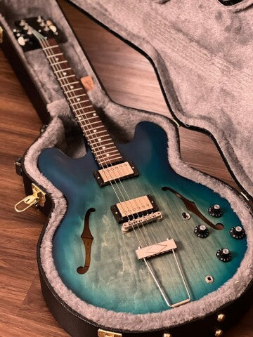 Gibson Memphis 2018 ES-330 Satin in Aquamarine