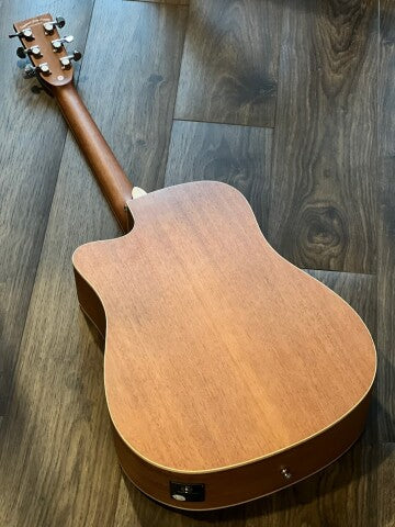Tanglewood TWU DCE Union Dreadnought Cutaway Solid Top Acoustic Electric in Open Pore Natural