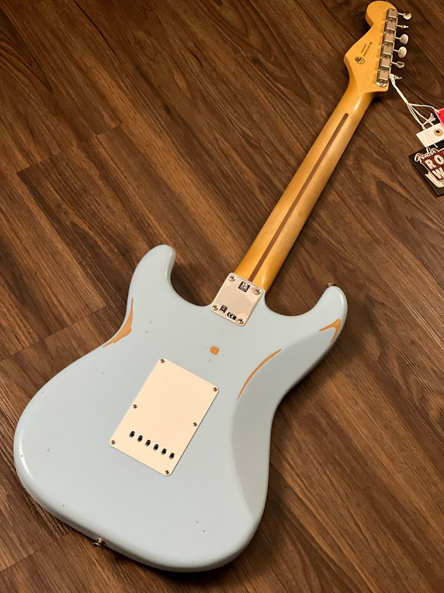 Fender Limited Edition Vintera Road Worn 50s HSS Stratocaster with Maple FB in Sonic Blue